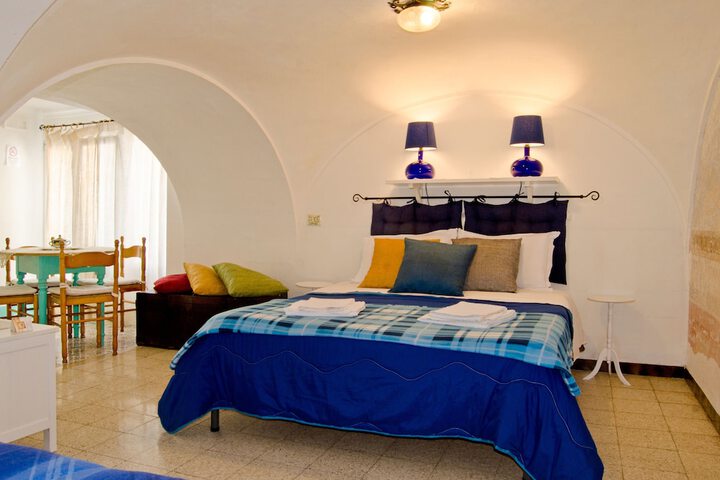 Room 6 of 36