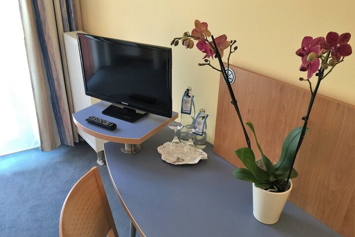 Room 23 of 63