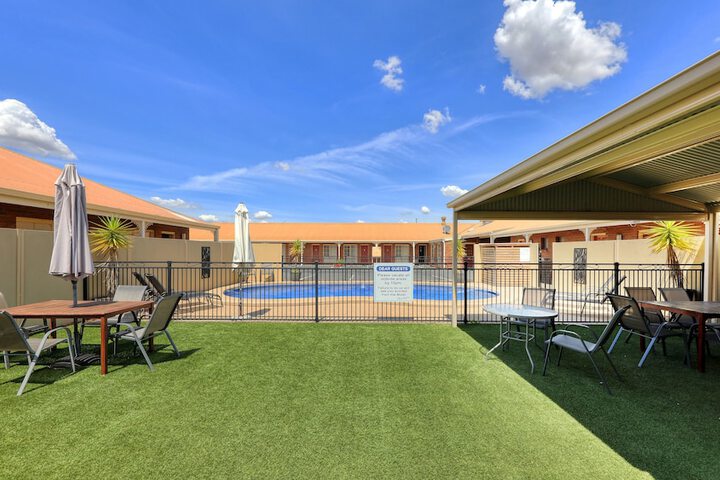Terrace/Patio 18 of 34