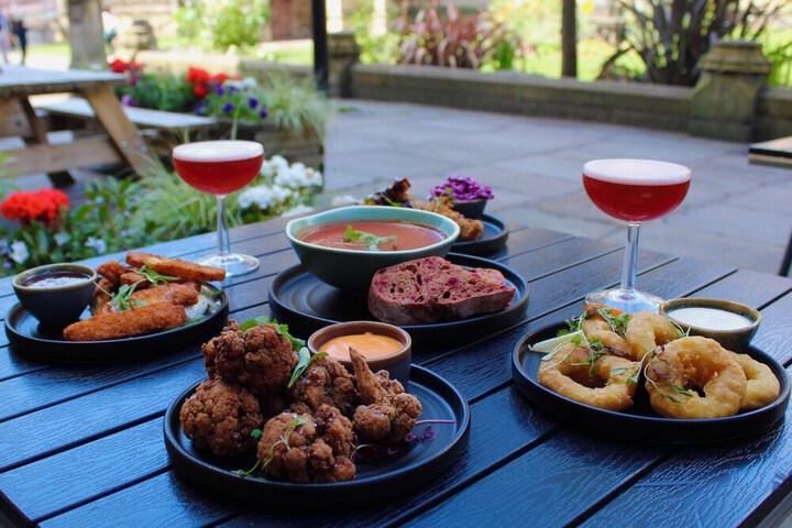 Dining 105 of 156
