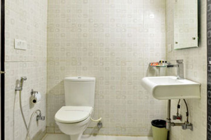 Room 5 of 35