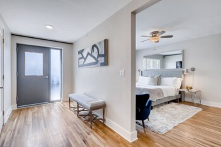 Room 22 of 61