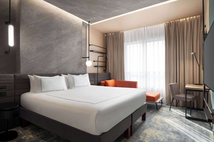 Room 4 of 29
