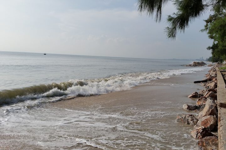 Beach 28 of 38