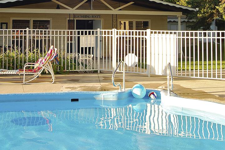 Photo of Peninsula Park-View Resort Pool