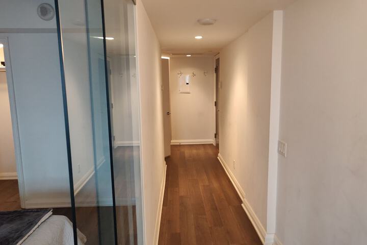 Room 15 of 29