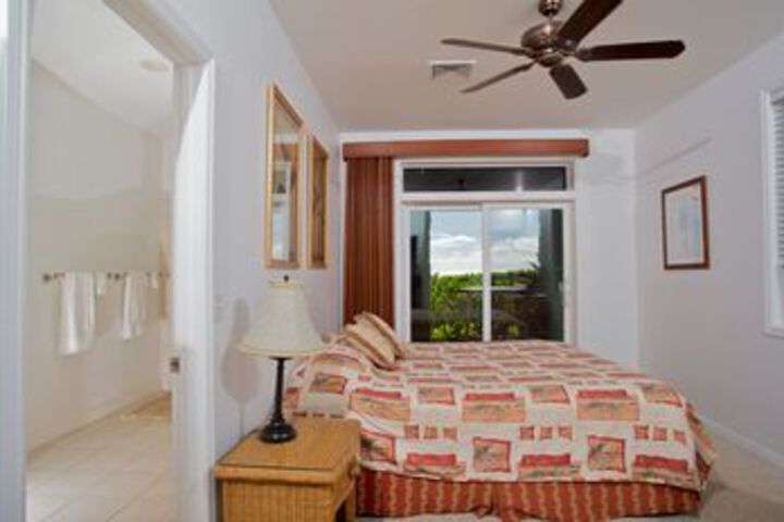 Room 12 of 20