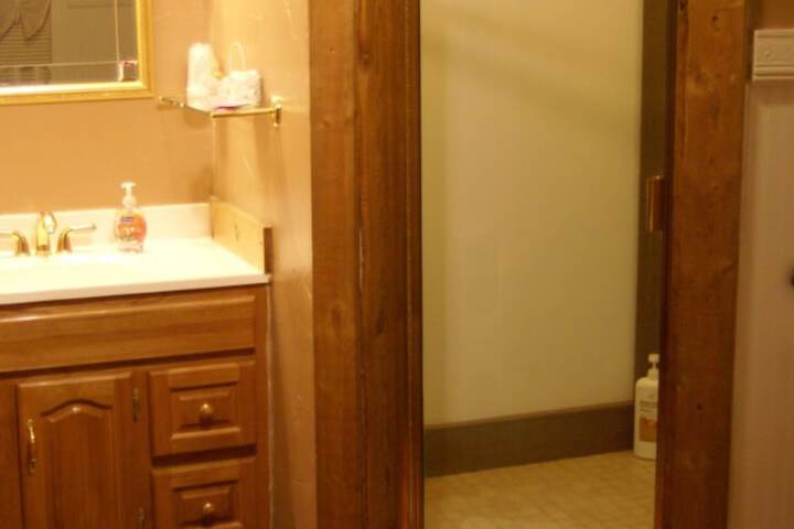 Room 12 of 21