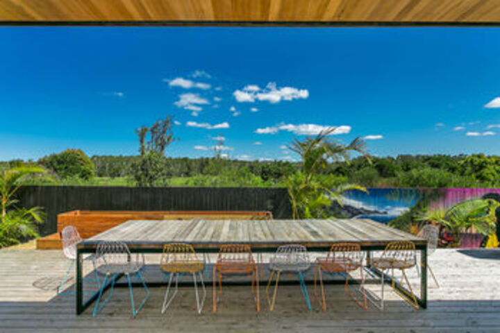 Sundeck 21 of 24