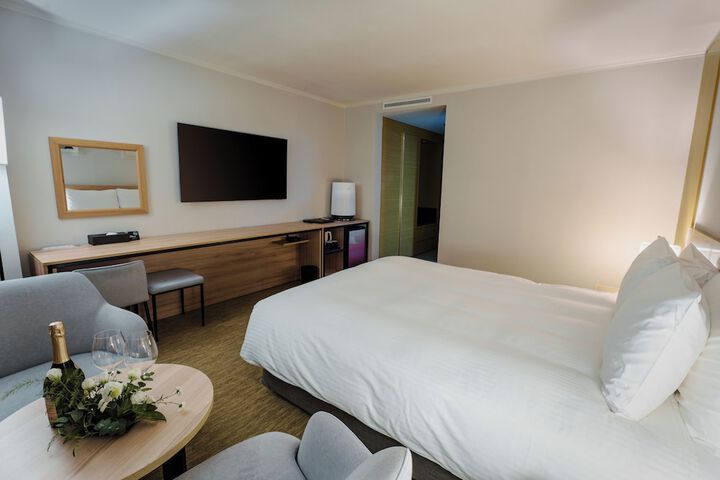 Room 19 of 61