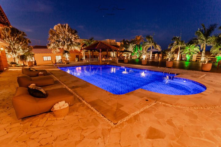 Pool 43 of 81