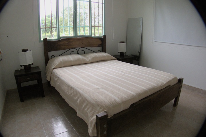 Room 5 of 25