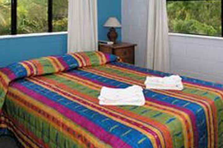 Room 2 of 3