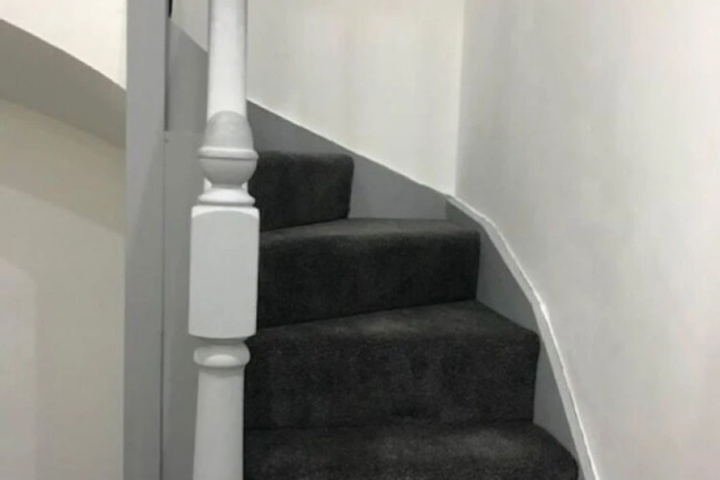 Room 10 of 17