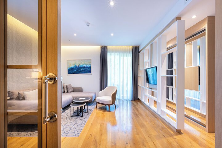 Room 21 of 130