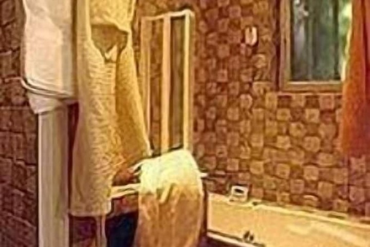 Room 23 of 62