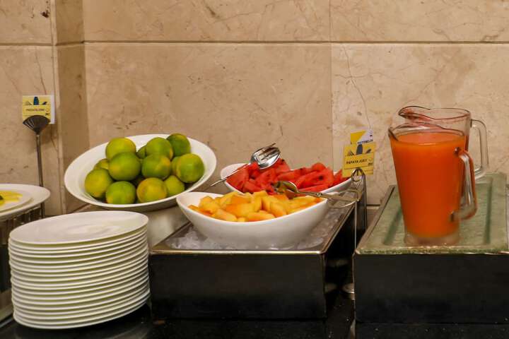 Breakfast/Coffee Service 54 of 93