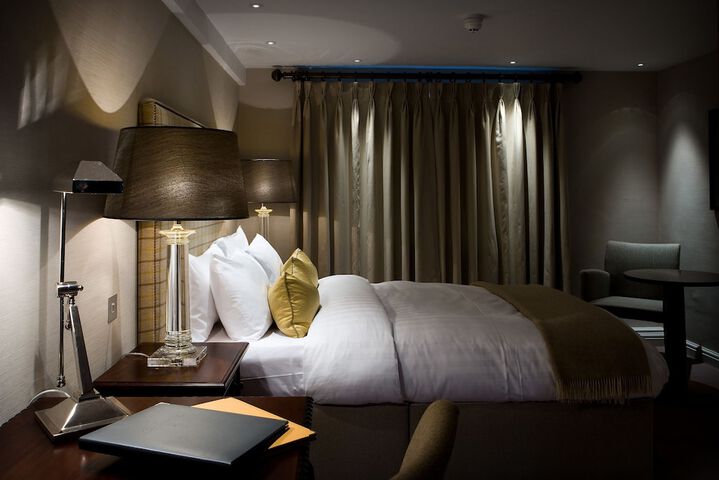 Room 14 of 85