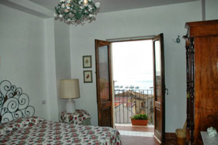 Room 20 of 25