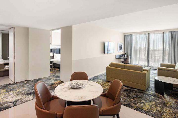 Room 101 of 163