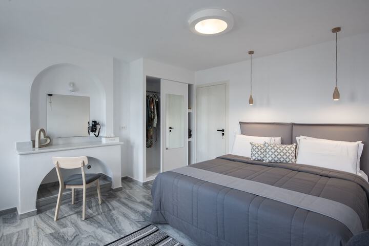 Room 18 of 119