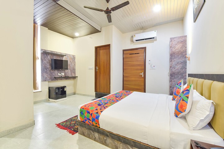 Room 20 of 43