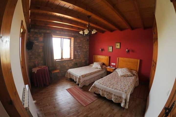 Room 4 of 30