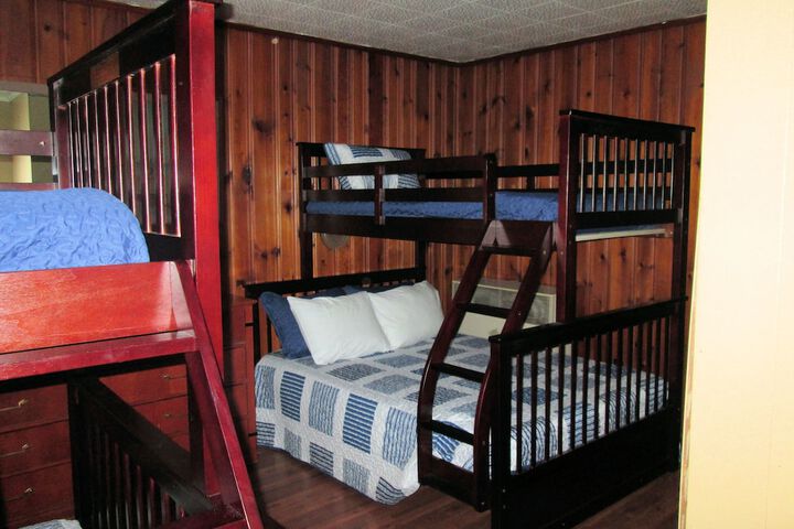 Room 12 of 54