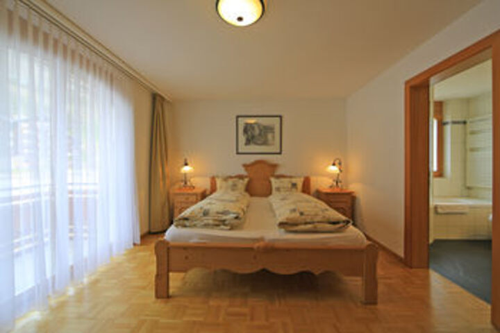 Room 37 of 73