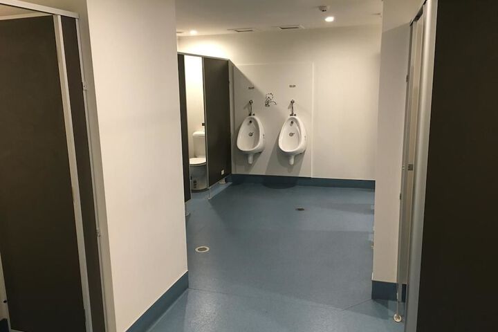 Room 20 of 49
