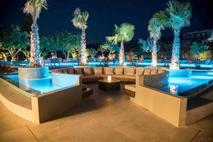 Pool 237 of 332