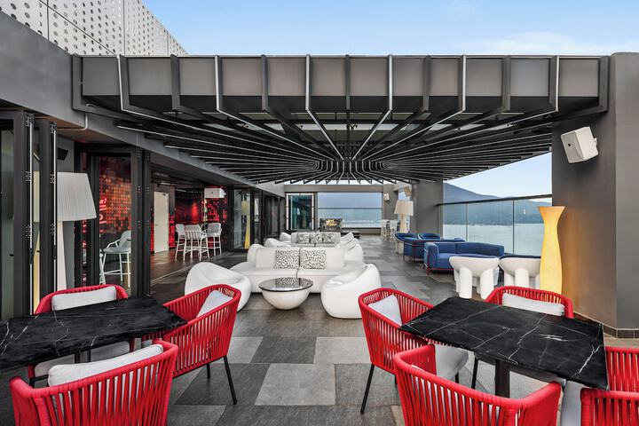 Terrace/Patio 103 of 110