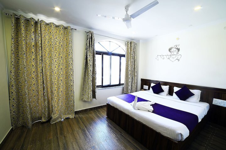 Room 7 of 39
