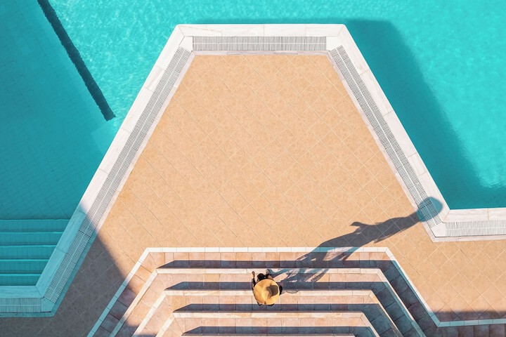 Hotel with Pool