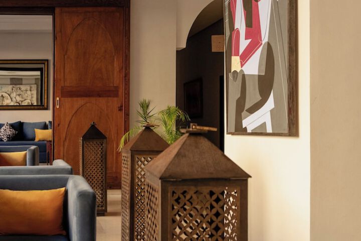 Lobby Entry