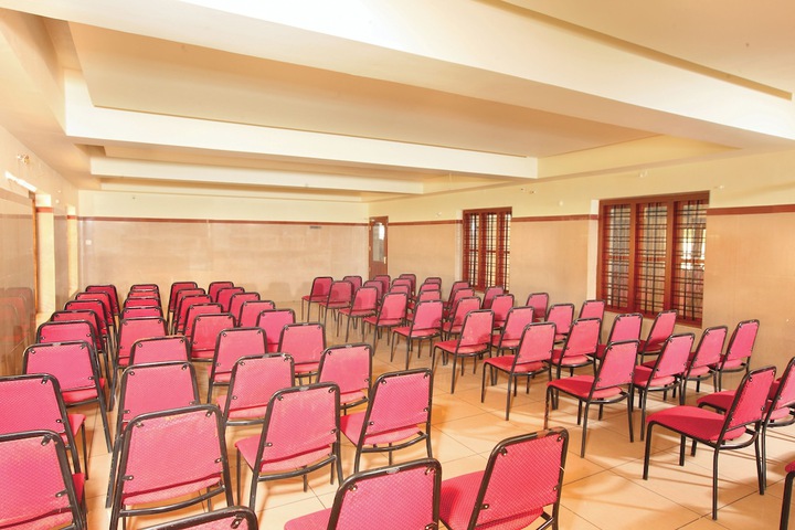 Room 4 of 18