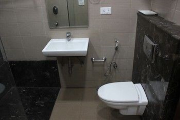 Room 3 of 23