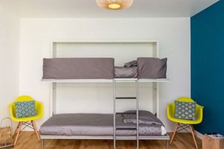 Room 3 of 15