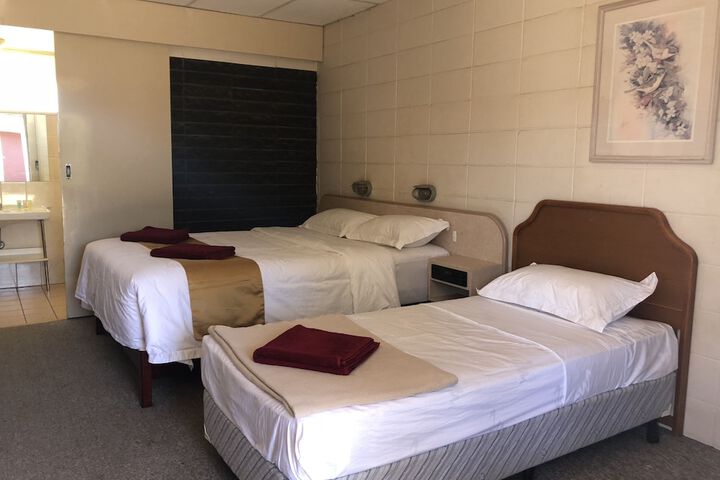 Room 36 of 80