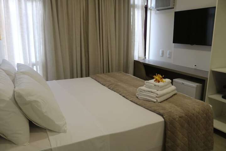 Room 11 of 42