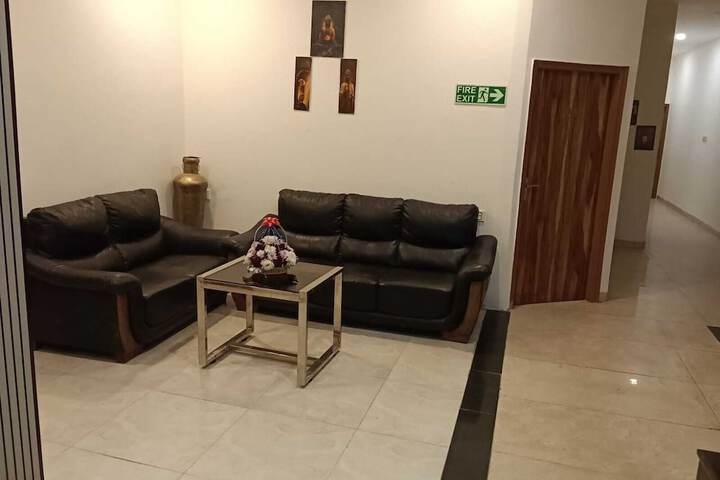 Room 49 of 73