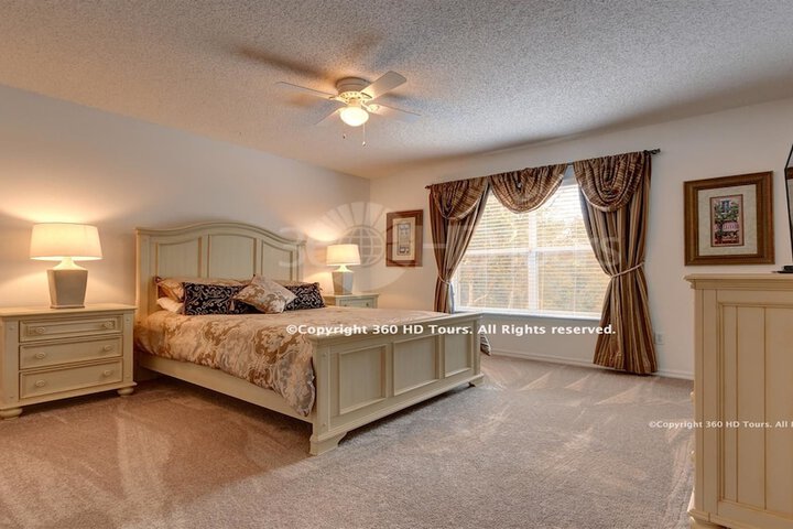 Room 4 of 23