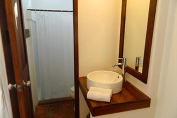 Room 35 of 50
