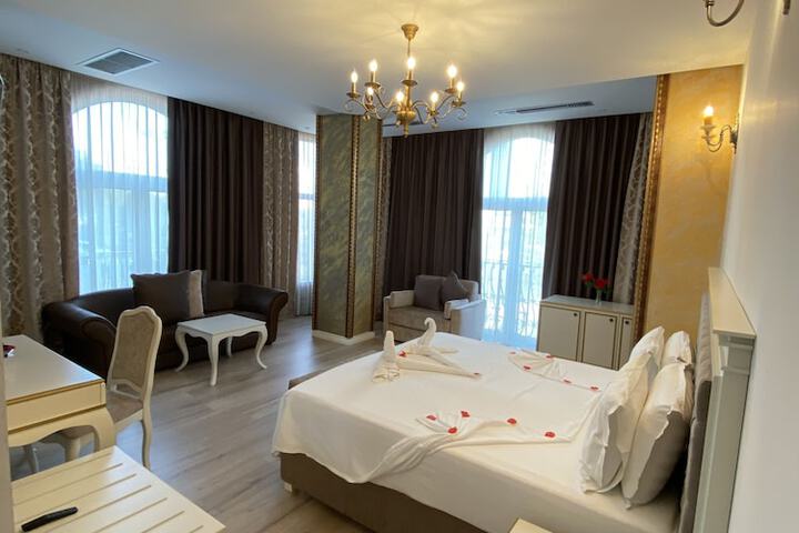 Room 45 of 109