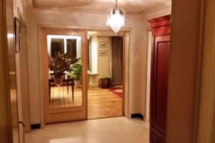 Room 29 of 33