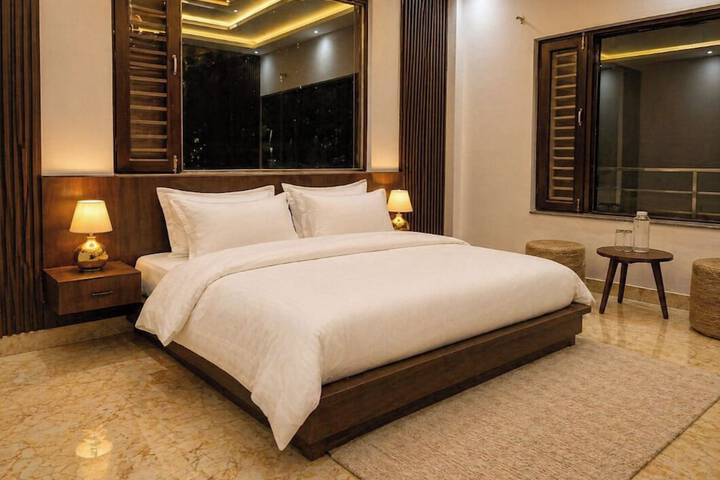 Room 21 of 56