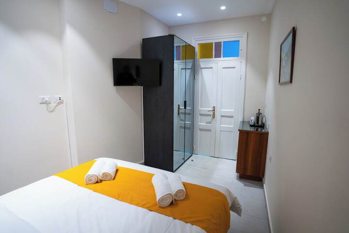 Room 43 of 74