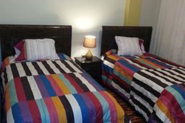 Room 4 of 12