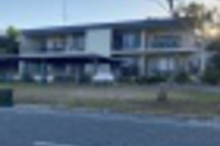 Hotel 3 of 204