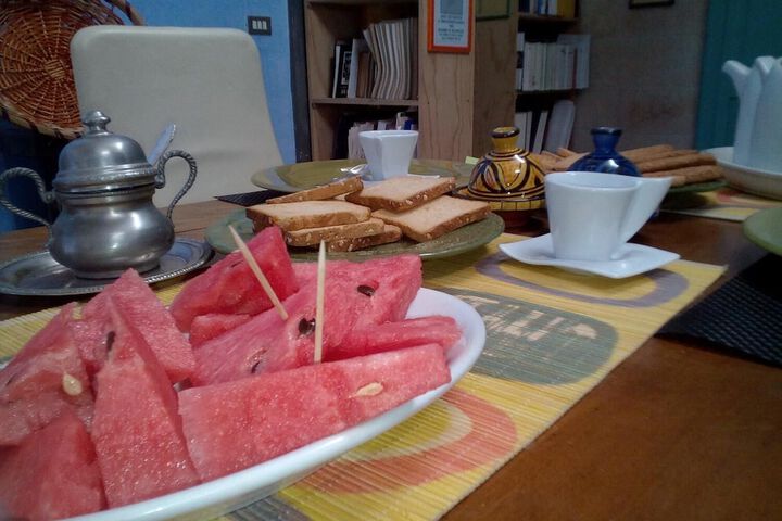 Dining 8 of 14